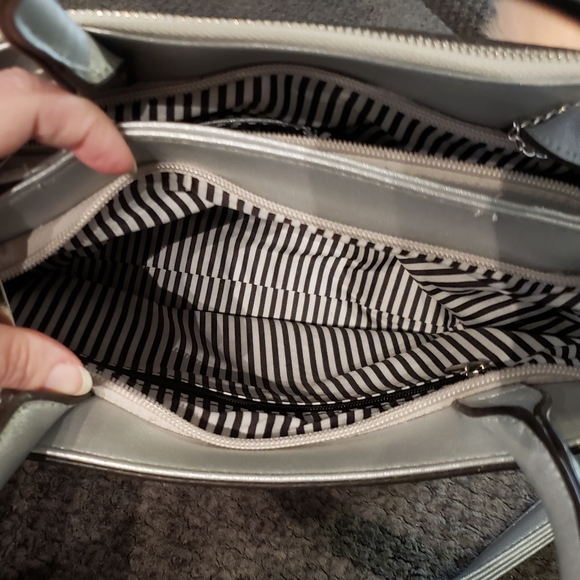 Silver satchel bag - Picture 4 of 8